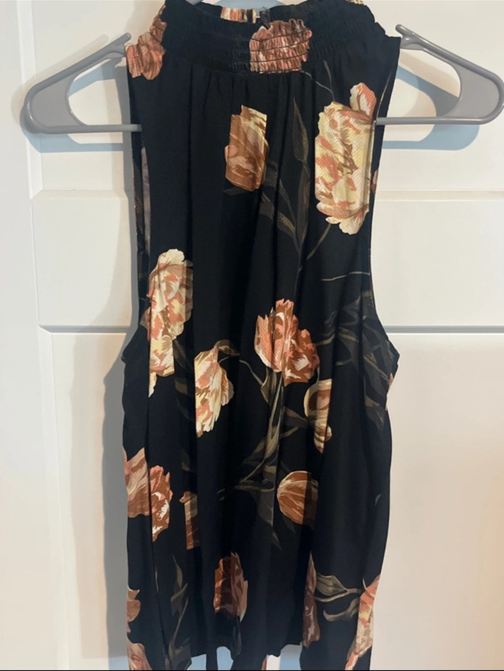 a new day Black Floral High-Neck Sleeveless Camisole